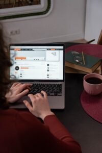 UploadArticle.com Hot: What the Tag Really Means Before You Trust Another Guide